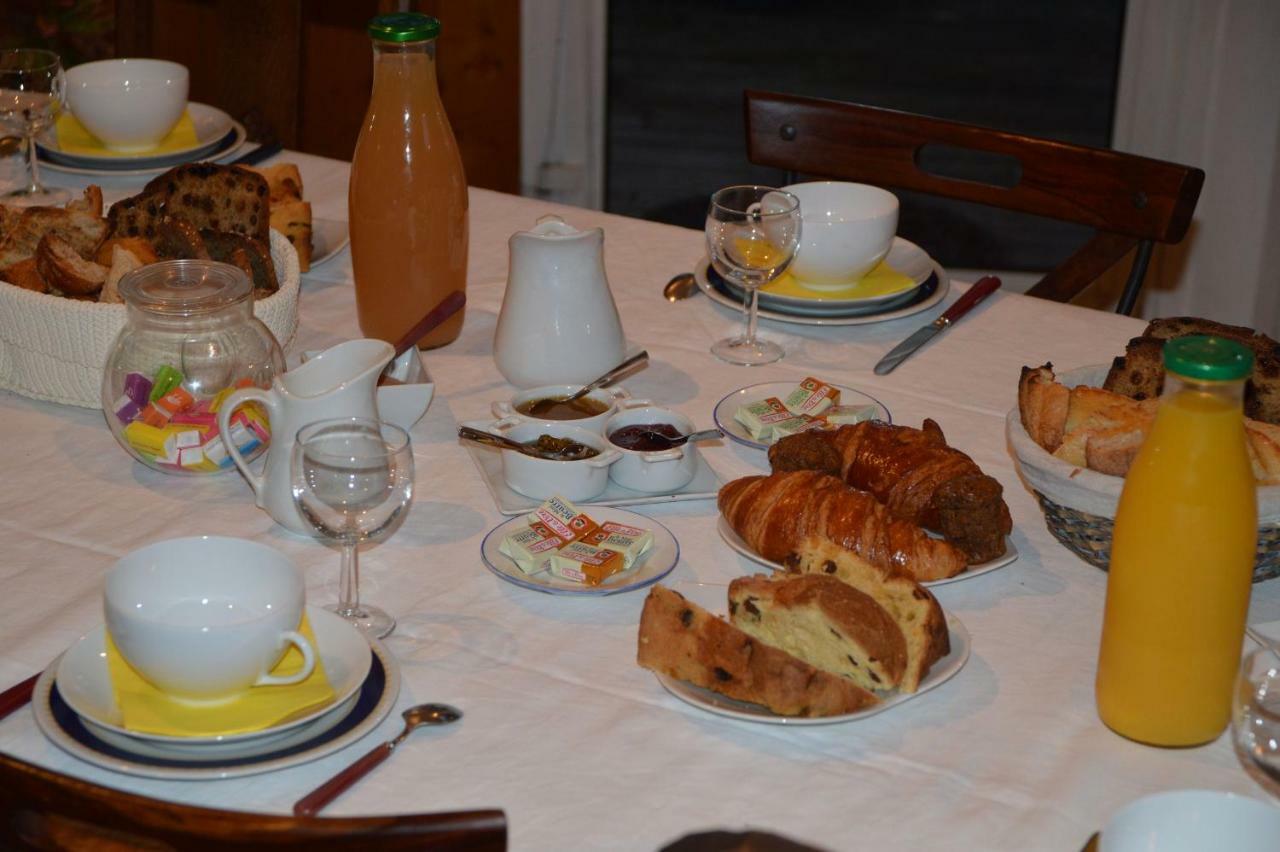 Bed and Breakfast Les Chenes Bleus Sainte-Marie-de-Ré Exterior foto